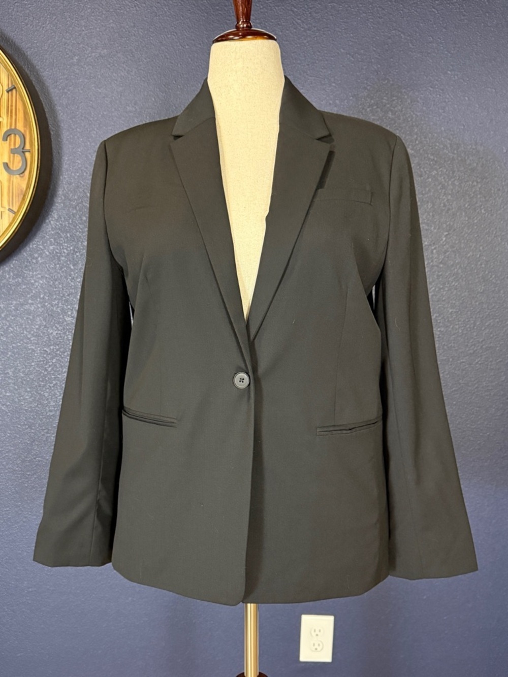 Everlane Black Classic Single Button Blazer | Size 14
